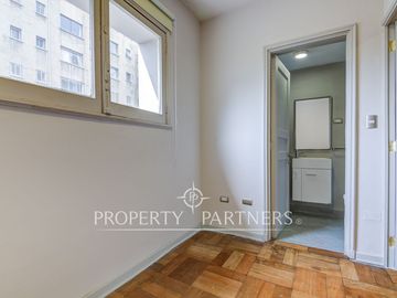 Remodelado departamento en emblemático edificio
