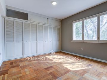 Remodelado departamento en emblemático edificio