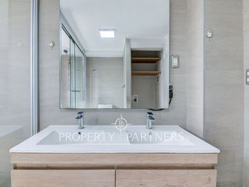 Remodelado departamento en emblemático edificio