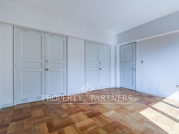 Remodelado departamento en emblemático edificio