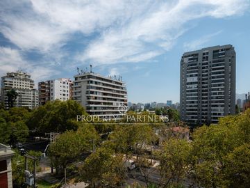 Remodelado departamento con acceso a Vespucio Oriente y metro Colón
