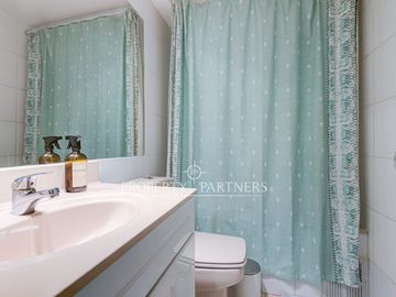 Remodelado departamento con acceso a Vespucio Oriente y metro Colón