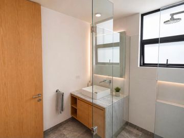 Departamento en Venta con Terraza y Amenidades en Ampliación Alpes