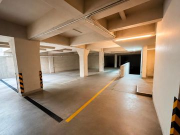 Departamento en Venta con Terraza y Amenidades en Ampliación Alpes