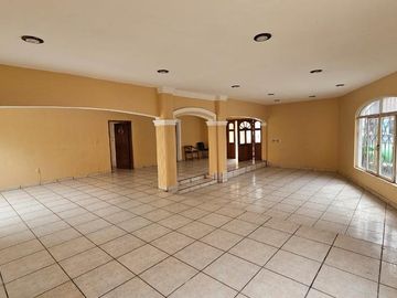 Casa en Venta en Las Aves, Tepic | Cerca de la UAN y Plaza Fórum.