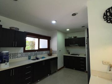 Casa campestre unidad cerrada en el Retiro.