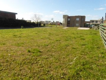 Terreno Barrio La Alameda