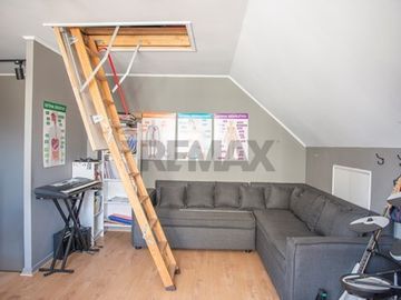 Casa Remodelada en San Carlos de Apoquindo