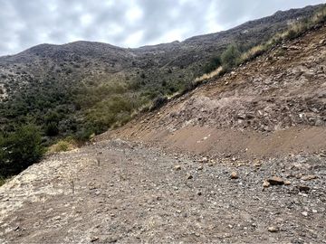 Terrenos en San Esteban: Venta 5.885m2 y 10.180 m2