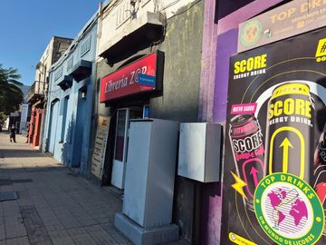 Local Comercial en Irarrázaval, junto a Metro