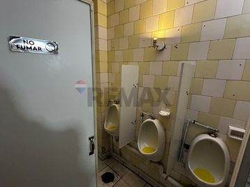 Local Comercial en Irarrázaval, junto a Metro