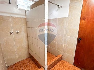 Galpón con oficina, ubicación estratégica