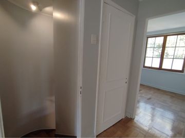 Arriendo de Casa Comercial, Escuela Militar