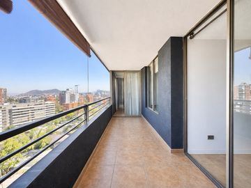 Departamento Luminoso con vista despejada