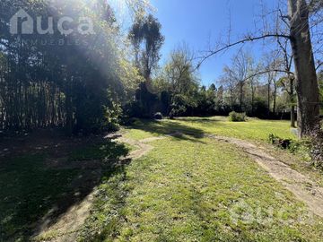 VENTA | Excelente TERRENO Arbolado c/Todos los Servicios| Barrio La Bota