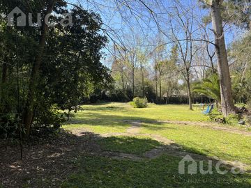 VENTA | Excelente TERRENO Arbolado c/Todos los Servicios| Barrio La Bota