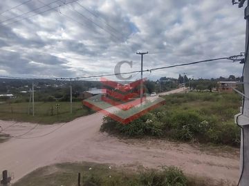 CASA EN VENTA EN BIALET MASSE MAS LOCALES COMERCIALES  CERCA RIO