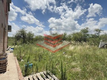 CASA EN VENTA EN BIALET MASSE MAS LOCALES COMERCIALES  CERCA RIO