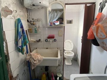 VENTA - Casa a Refaccionar - OPORTUNIDAD ! IDEAL 2/3 FAMILIAS