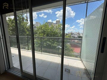 Venta departamento 2 ambientes Amenities. Flores