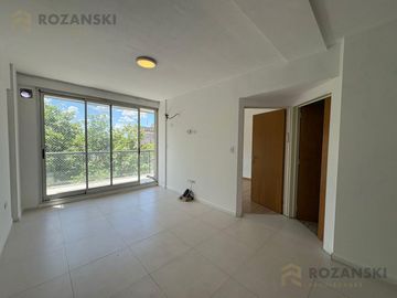 Venta departamento 2 ambientes Amenities. Flores