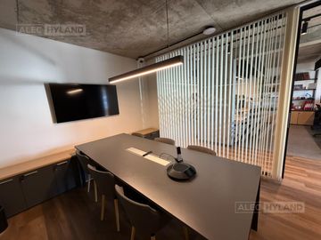 Oficina en Venta con cocheras en Olivos