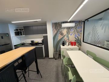 Oficina en Venta con cocheras en Olivos