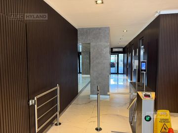 Oficina en Venta con cocheras en Olivos
