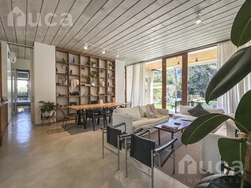 Casa en venta en Barrio Privado La Quinta con 3 dormitorios jardín y pileta