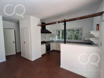 Casa en venta en Barrio Bermudas - Pilar