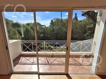 Casa en venta en Barrio Bermudas - Pilar