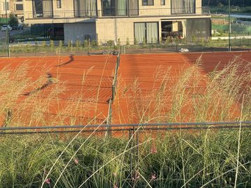 Lote sobre el lago central en venta en LOS PUENTES, NORDELTA.