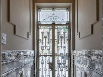 Casa 3 dormitorios + comodín en Sarmiento 2300