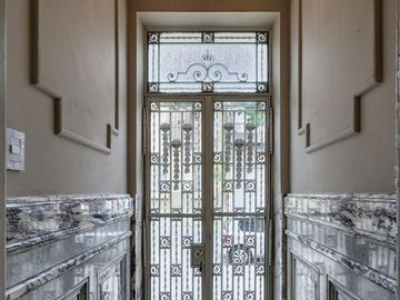 Casa 3 dormitorios + comodín en Sarmiento 2300