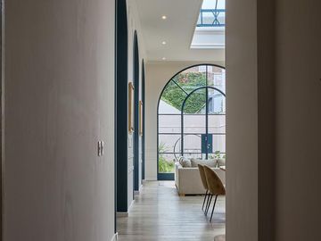 Casa 3 dormitorios + comodín en Sarmiento 2300
