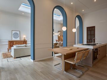 Casa 3 dormitorios + comodín en Sarmiento 2300