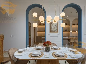 Casa 3 dormitorios + comodín en Sarmiento 2300