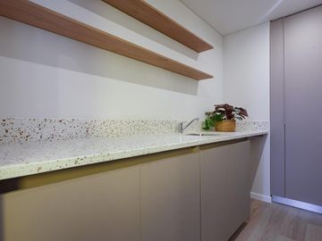 Casa 3 dormitorios + comodín en Sarmiento 2300
