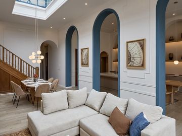 Casa 3 dormitorios + comodín en Sarmiento 2300