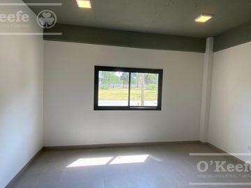 ALQUILER GALPÓN A ESTRENAR DE 1200 M2 EN PARQUE INDUSTRIAL PLATANOS
