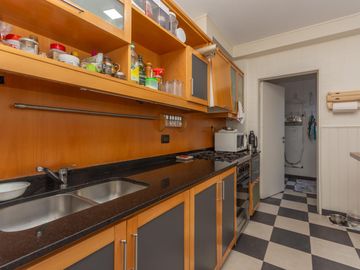 Departamento en venta 3 ambientes con balcón terraza en Libertador Martinez al rio