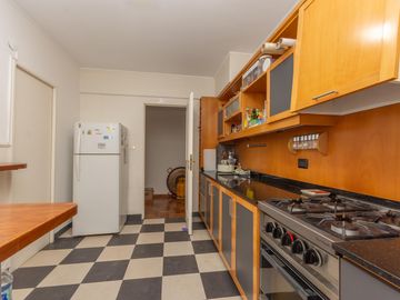 Departamento en venta 3 ambientes con balcón terraza en Libertador Martinez al rio
