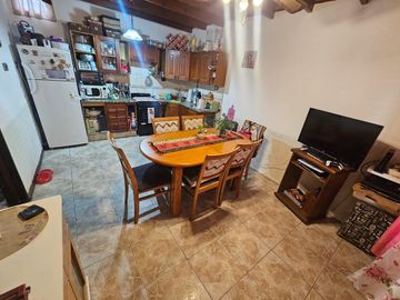 CASA EN PH EN 2 PLANTAS CON TERRAZA