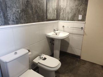 Impecable Loft de 2 ambientes con balcón