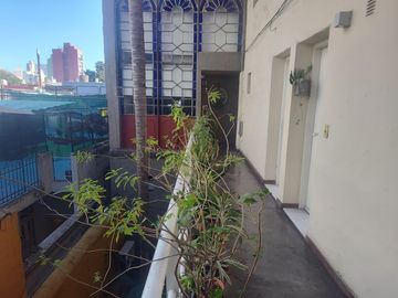 Impecable Loft de 2 ambientes con balcón