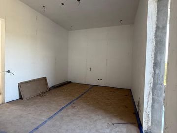 Casa en Venta en Sierra Alta en Décimo Sector,  La Cima.