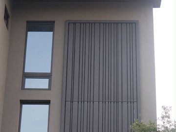 Casa en Venta en Sierra Alta en Décimo Sector,  La Cima.