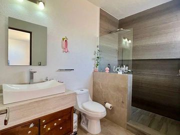 CASA EN CAÑADAS DEL LAGO, CORREGIDORA, QUERETARO