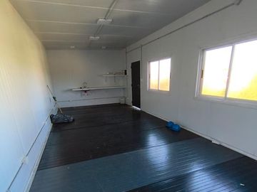 Depósito de 2.800 m2 más oficinas en Alquiler en Guemes al 2.100 en Escobar