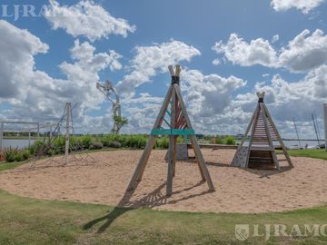 Casa en venta Barrio Riberas Puertos Escobar